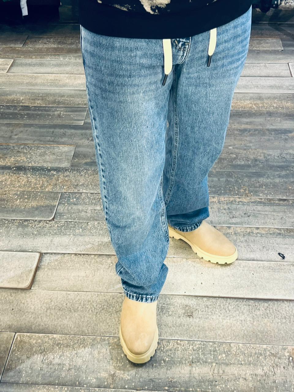 WhatsApp Image 2025-12-01 at 11.03.59 PM